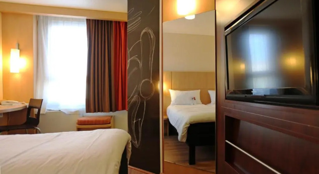 Standart çift kişilik oda ibis Montpellier Centre