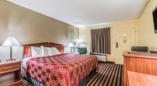 Econo Lodge Athens I-65, Prenota Locanda Hotel a Alabama con piscina, Piscina