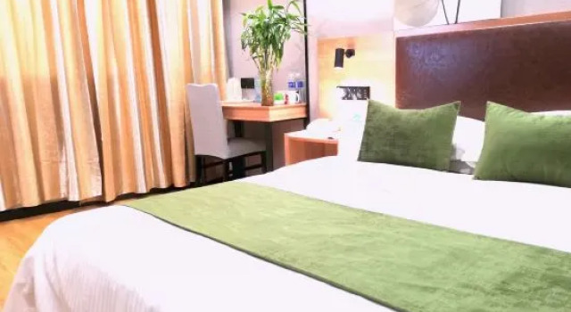 Люкс Standard GreenTree Inn Yixing Zhangzhu Express Hotel