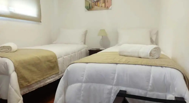 EMILIA HOTEL, Забронировать Отель Отели Росарио с завтраком, рядом с Rosario Central Athletic Club, Завтраки