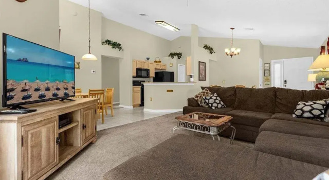 1061 Lake Berkley 4 Bed With Pool, Rezerwuj Dom wakacyjny Kissimmee Kissimmee