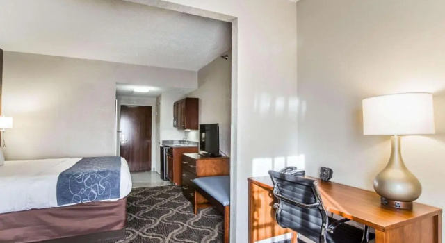 Номер Standard Comfort Suites Pineville - Ballantyne Area