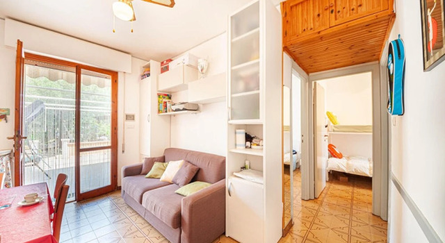 Beautiful Apartment in Platamona With Outdoor Swimming Pool and 2 Bedrooms