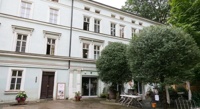 Welcome Charles Bridge Apartments, Rezervovat Apartmán Hotely v Praha s parkováním, poblíž Charles Square, Parkování