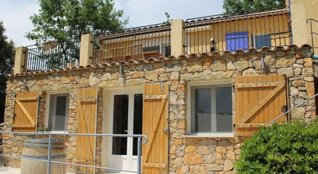 Holiday Home With Large Garden and Pool