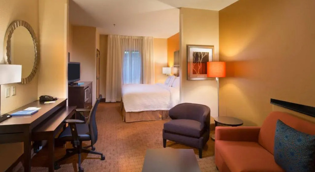 Студия Fairfield Inn & Suites by Marriott Gainesville