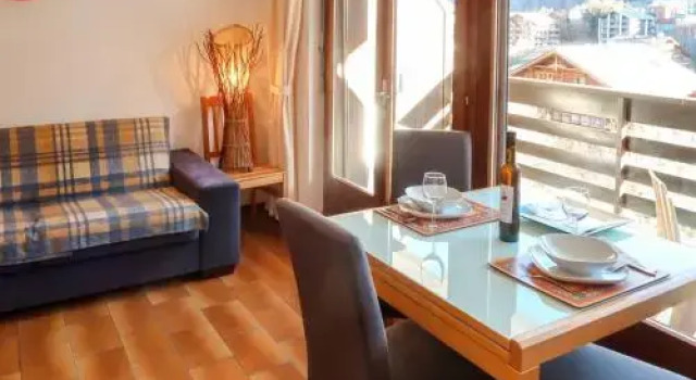 Apartment Terrasses Du Soleil 9a, Забронировать Апартаменты/квартира Отели Нанда с бассейном, Бассейн