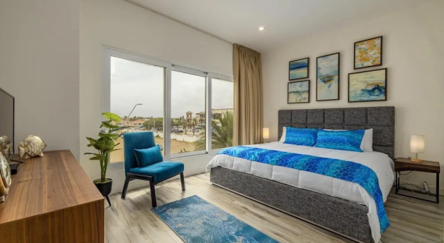 NEW 2BR Condo in of Palm Beach Walk 2 Beach