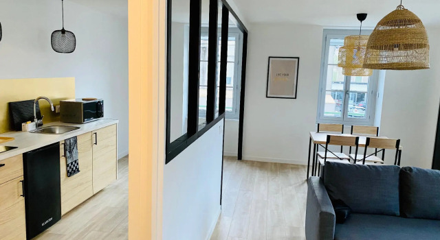 Suite 24 L'annexe, Book Apartment Montceau-les-Mines 
