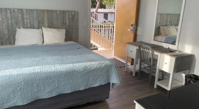 Номер Deluxe Ocean Lodge Santa Monica Beach Hotel