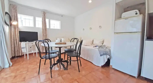Апартаменты Sirena in Llafranc With 1 Bedrooms and 1 Bathrooms