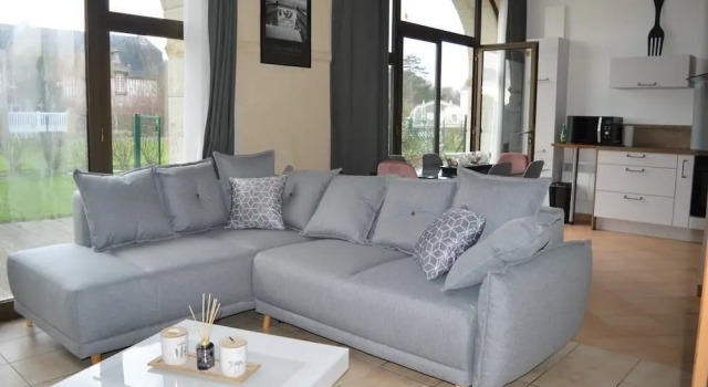 Appartement Lumineux avec Jardin Piscine, Забронировать Апартаменты/квартира Участки высадки Нормандии Нижняя Нормандия
