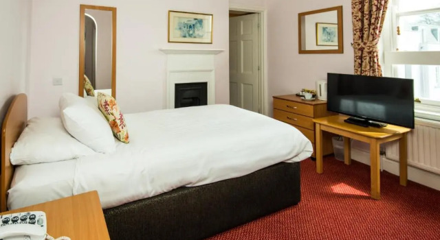 Standard Yhden hengen huone Cliffden Hotel