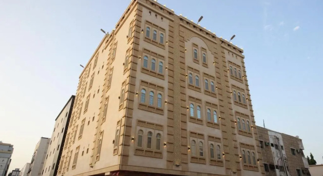 أحلى الأيام للشقق المخدومة - السلامة Ahla Alayam - Al Salamah, Забронировать Отель Отели Аль Салама 3 звезды, 3*