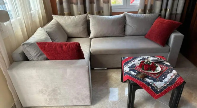 Demi's House, Book Hotel Nea Ionia Thessalia
