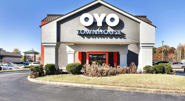 OYO Townhouse Inn Jacksonville AR, Boek Hotel Hotels in Missouri met zwembad, Zwembad