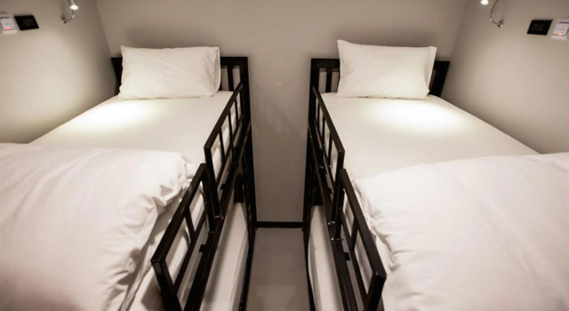 Кровать в общем номере The Blocks Hostel Sukhumvit 10