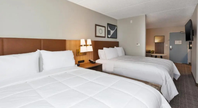 Четырёхместный люкс Staybridge Suites Pittsburgh Airport by IHG