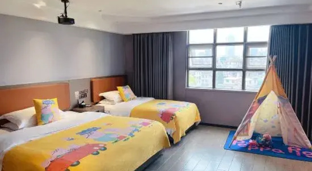 Семейный тент Poting · Smart Choice Hotel (Guangzhou Zoo Huanghuagang Subway Station)