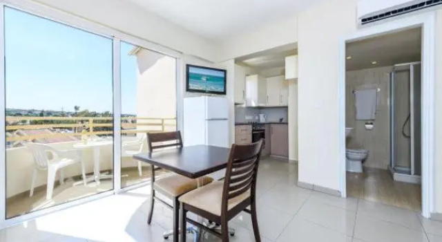 Студия Kama Lifestyle Hotel Apartments