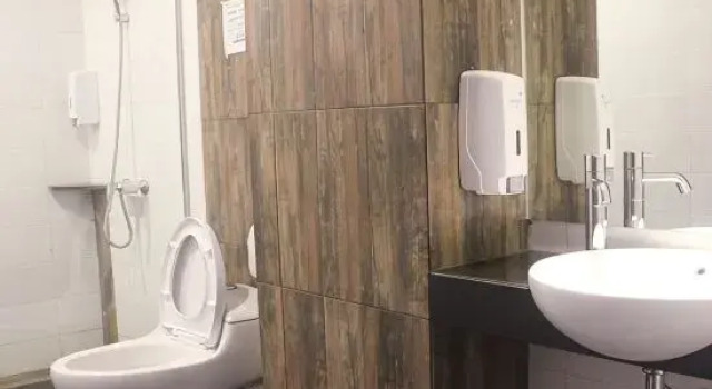 Кровать в общем номере My Studio Hotel Losari Makassar