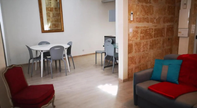 Montcalm climatisé en plein Écusson, Rezervasyon Daire Montpellier otoparklı oteller, Otopark