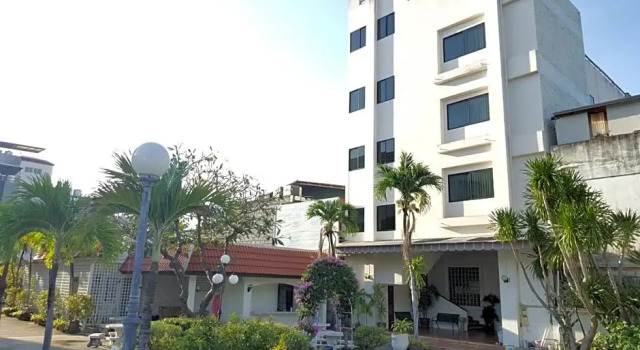 Puangpen Villa Hotel, Забронировать Отель Отели Хуахин с бассейном, рядом с The East Square Hua Hin, Бассейн
