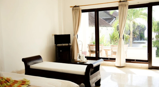 Двухместный номер Superior с видом на бассейн Alam Bali Beach Resort
