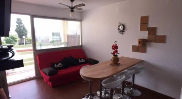Appartement Port Leucate, 3 pièces, 6 personnes - FR-1-81-423, Book Lejlighed Hoteller i Corbières med parkering, Parkering