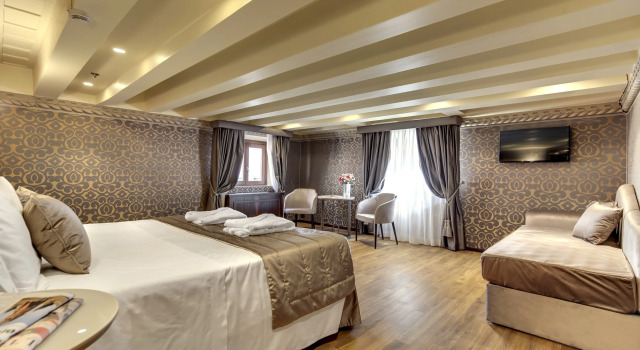 Hotel Dona Palace