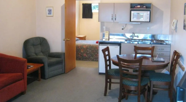 Апартаменты Blue Dolphin Motel