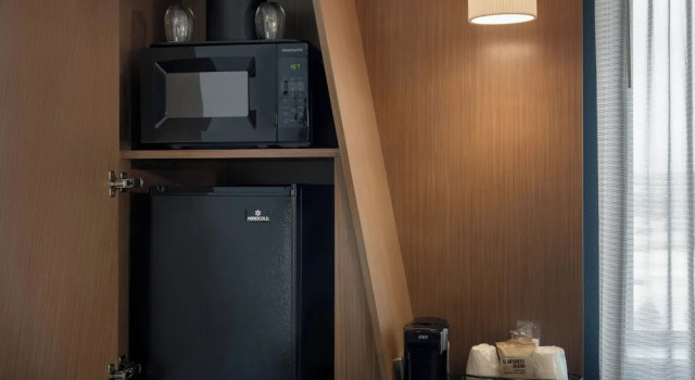 Двухместный номер Standard с балконом Courtyard by Marriott Redwood City