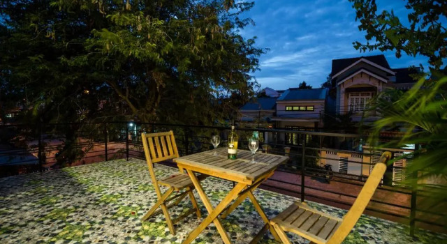 Двухместный номер Standard с балконом Horizon Homestay Hoi An