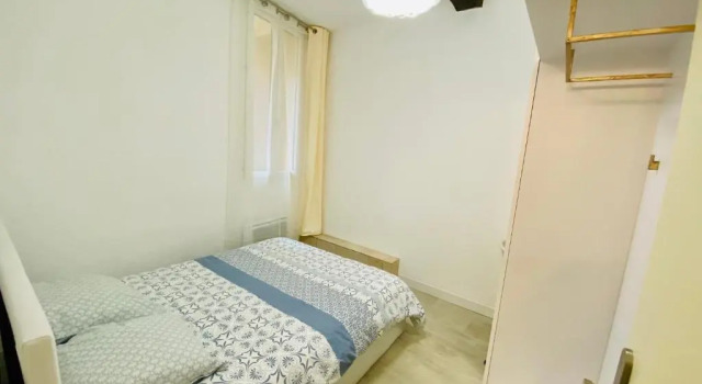 VIEUX NICE T4 - 55 m² entièrement rénové en 2021, Забронировать Апартаменты/квартира Ницца Приморские Альпы, рядом с Набережная Соединенных Штатов