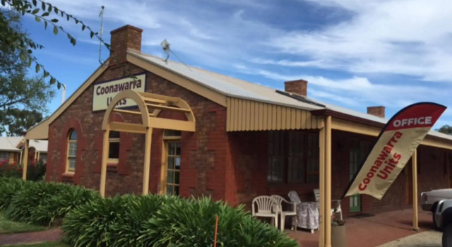 Coonawarra Place Motor Inn, Κράτηση Ξενοδοχείο Coonawarra Νότια Αυστραλία, κοντά στο Μπραντς Λάιρα