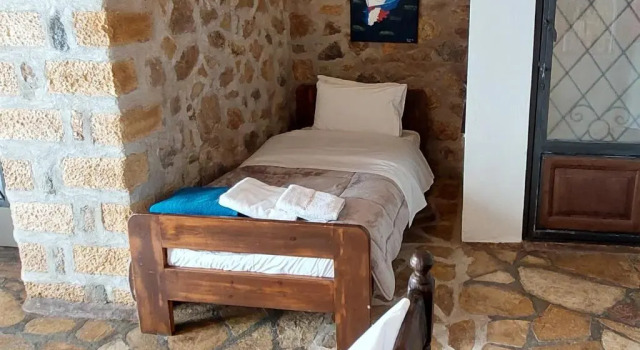 Вилла 4Seasons Stonework Castle