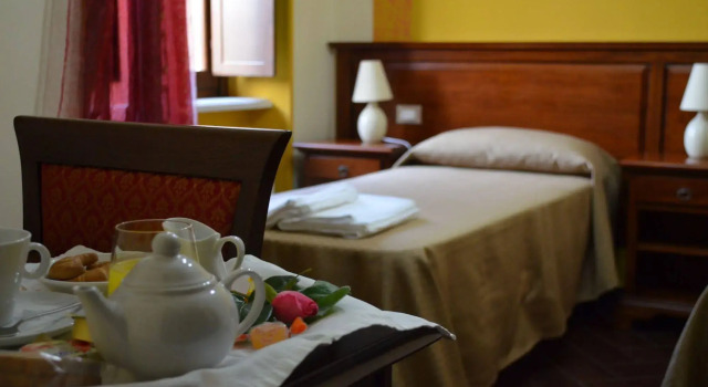 Borgo Patierno, Buchen Sie Hotel Conca della Campania 
