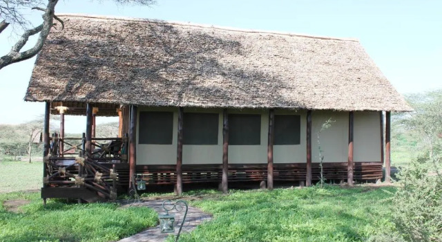 Тент Lake Ndutu Luxury Tented Lodge