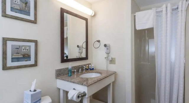 Четырёхместный номер Deluxe Glen Cove Inn & Suites Rockport