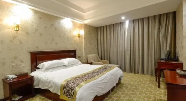 Люкс Xianju Baita Business Hotel
