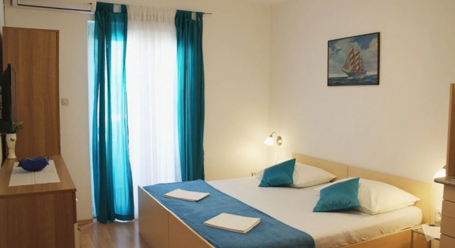 Lina - 30m From the Beach - SA6, Rezerwuj Hotel Pag 