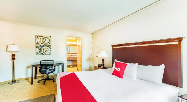 Номер Standard с видом на бассейн Quality Inn & Suites Nacogdoches