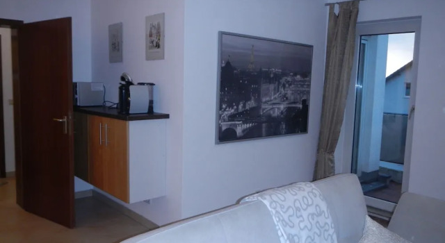 Апартаменты Comfort Großzügiges Zweiraumapartment Troisdorf