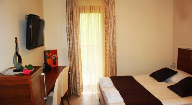 Двухместный номер Standard с балконом Villa Aina Boutique Hotel