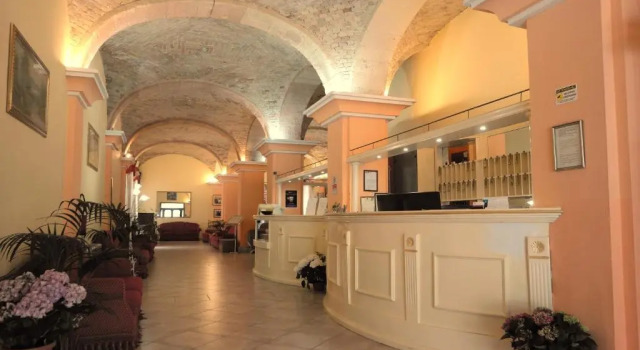 Hotel 4 Mori