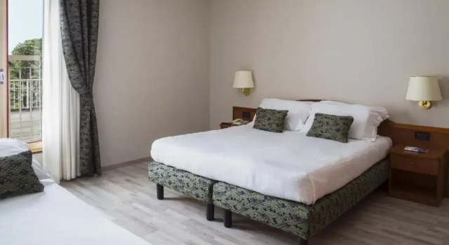 Трёхместный номер Standard Hotel Beatrice