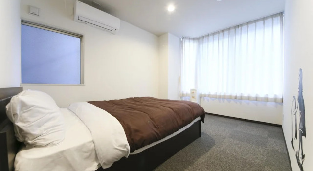 Двухместный номер Roots Hostel
