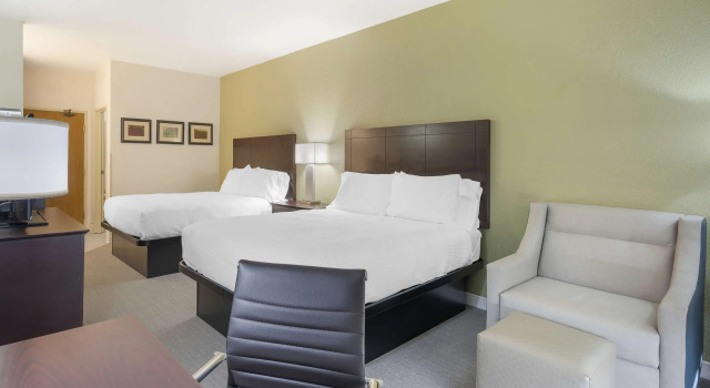 Четырёхместный номер Standard Best Western Celina