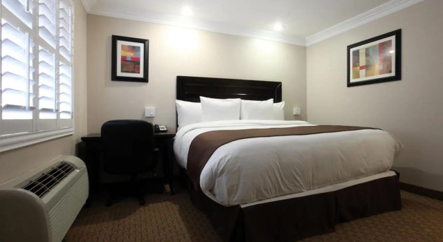 Номер Standard Raincross Hotel Riverside
