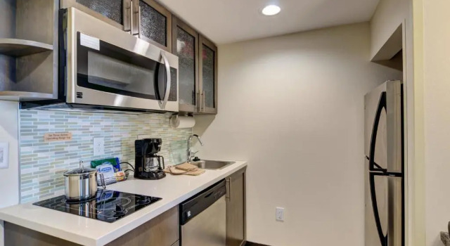 Номер Standard Candlewood Suites Richmond - West Broad by IHG
